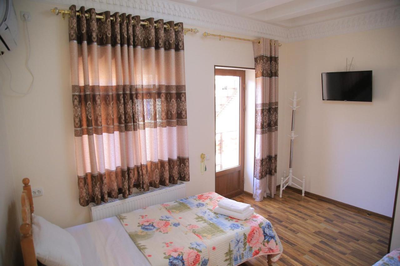 Hotel Mironshox บูคารา ภายนอก รูปภาพ