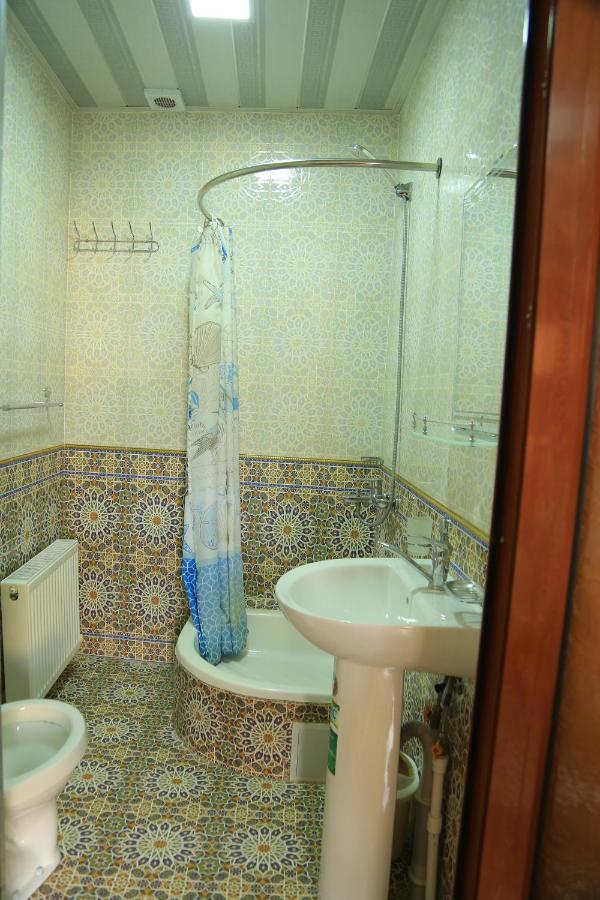 Hotel Mironshox บูคารา ภายนอก รูปภาพ