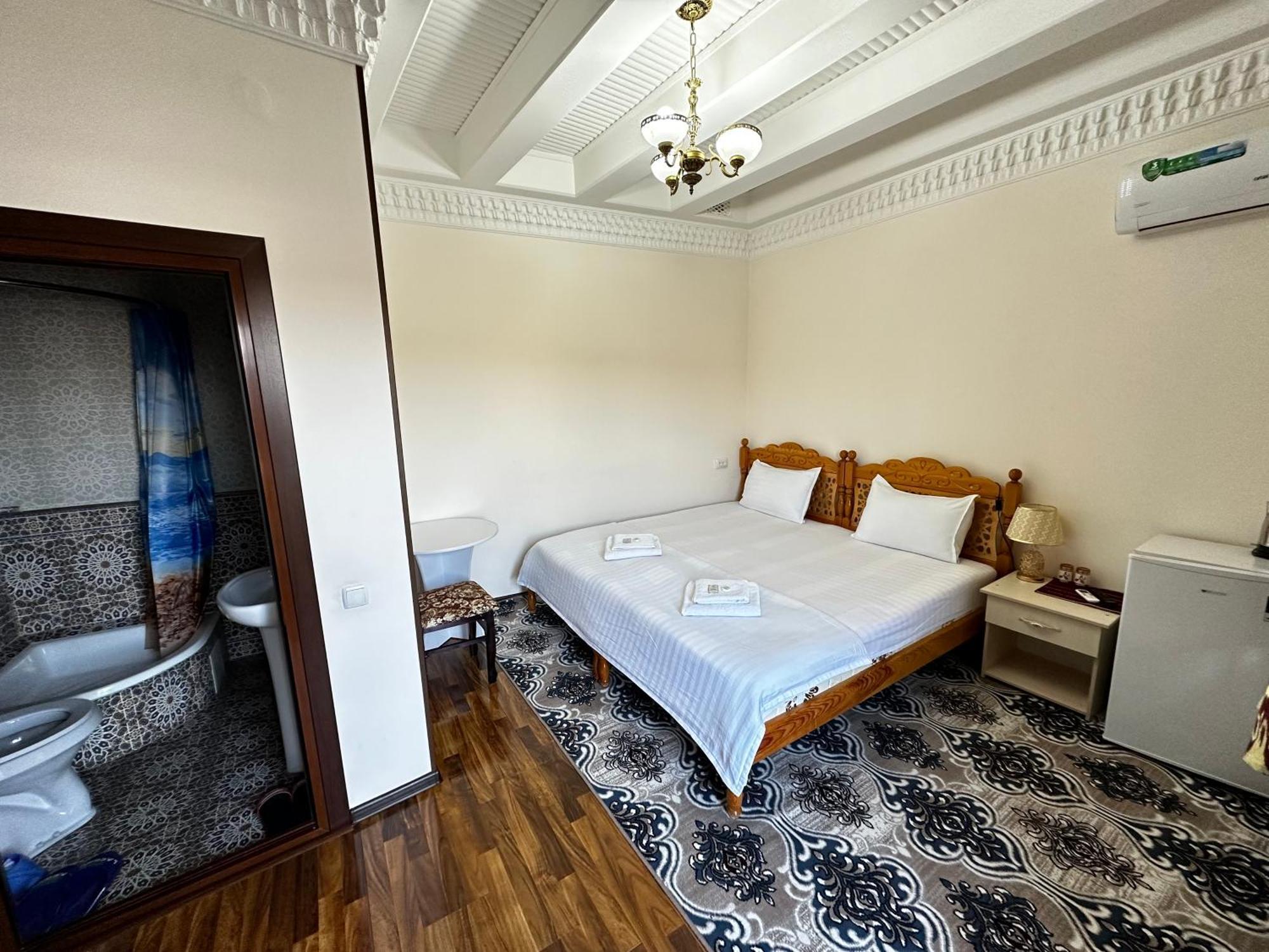 Hotel Mironshox บูคารา ภายนอก รูปภาพ