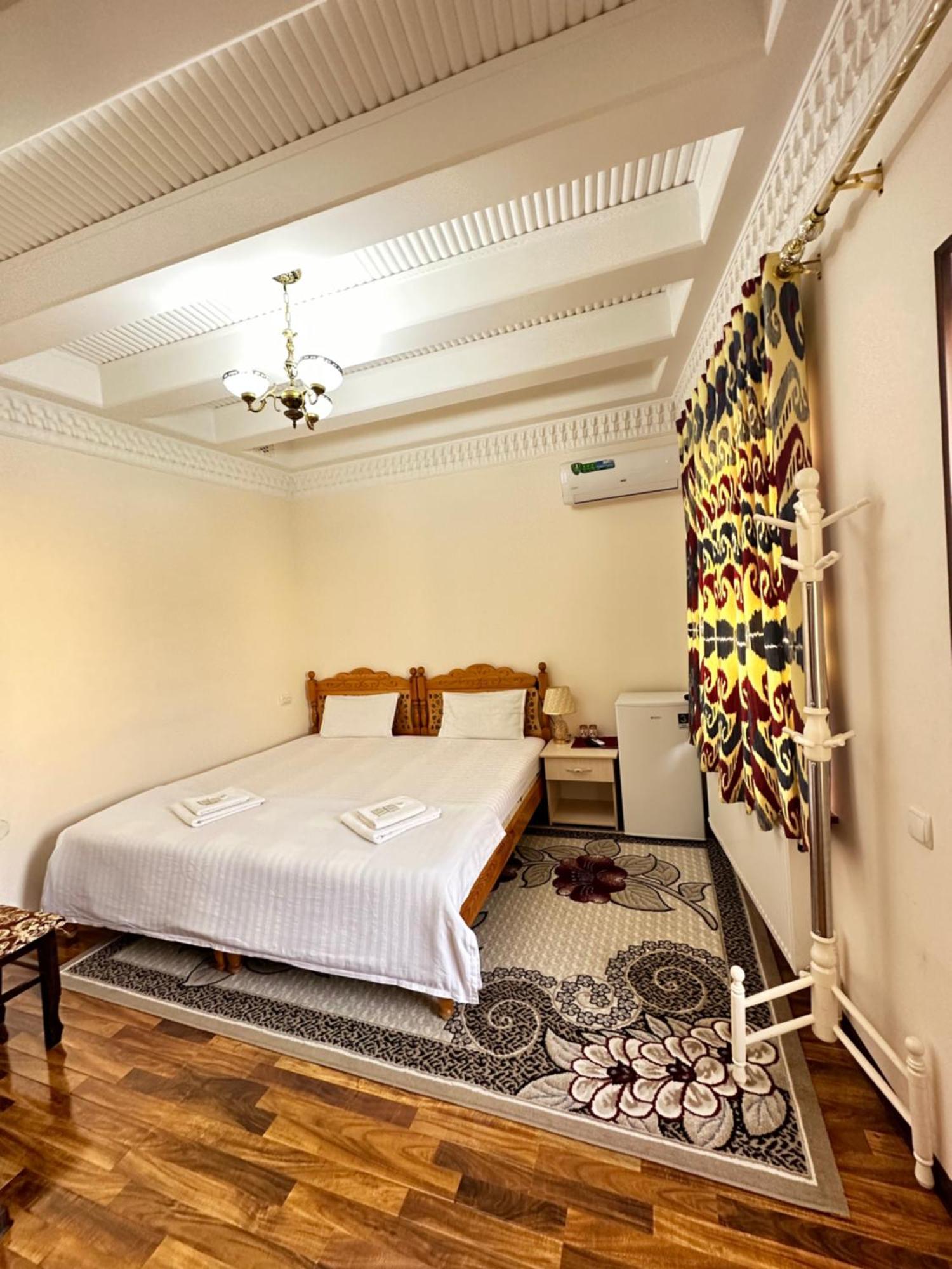 Hotel Mironshox บูคารา ภายนอก รูปภาพ