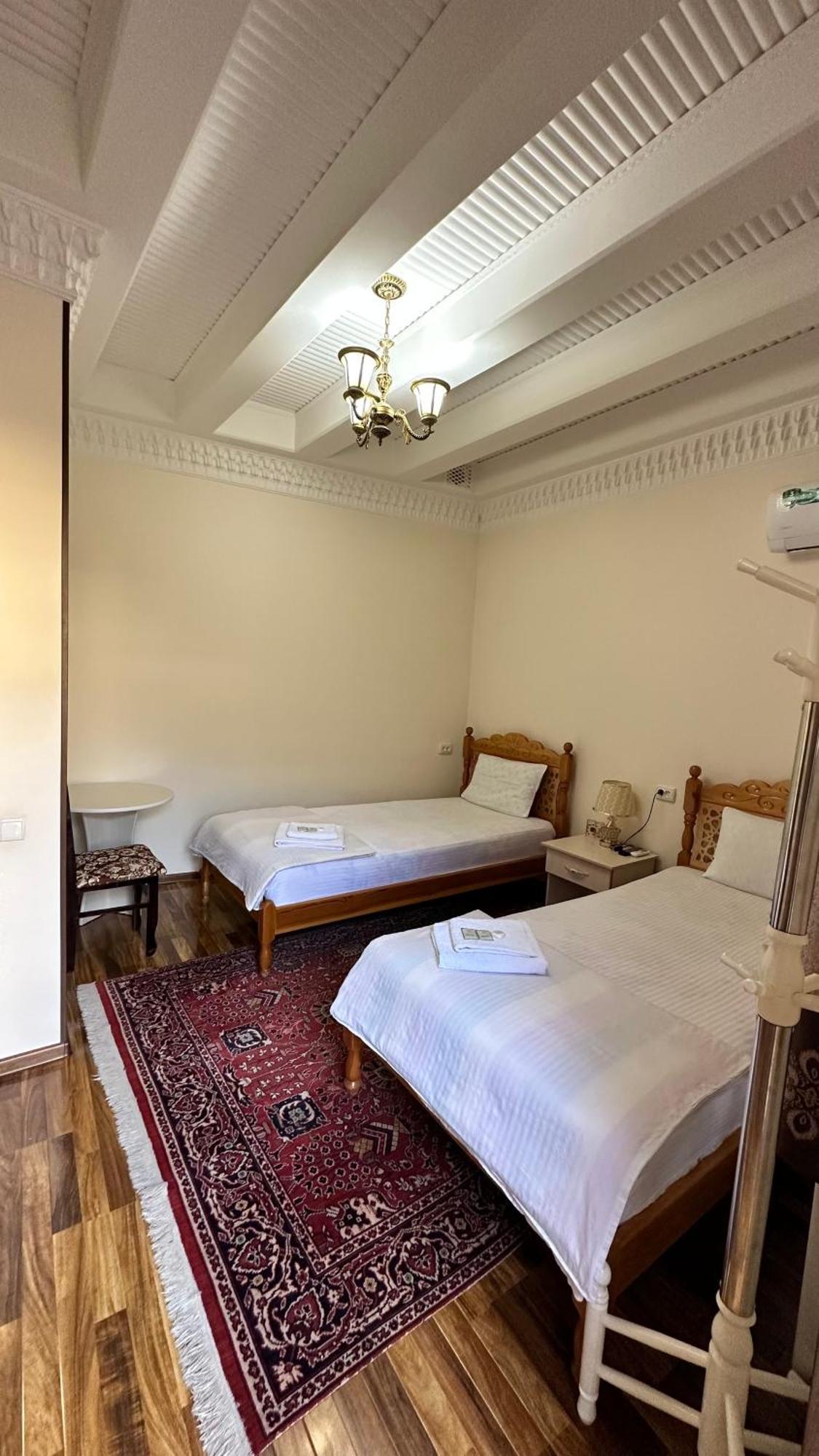 Hotel Mironshox บูคารา ภายนอก รูปภาพ